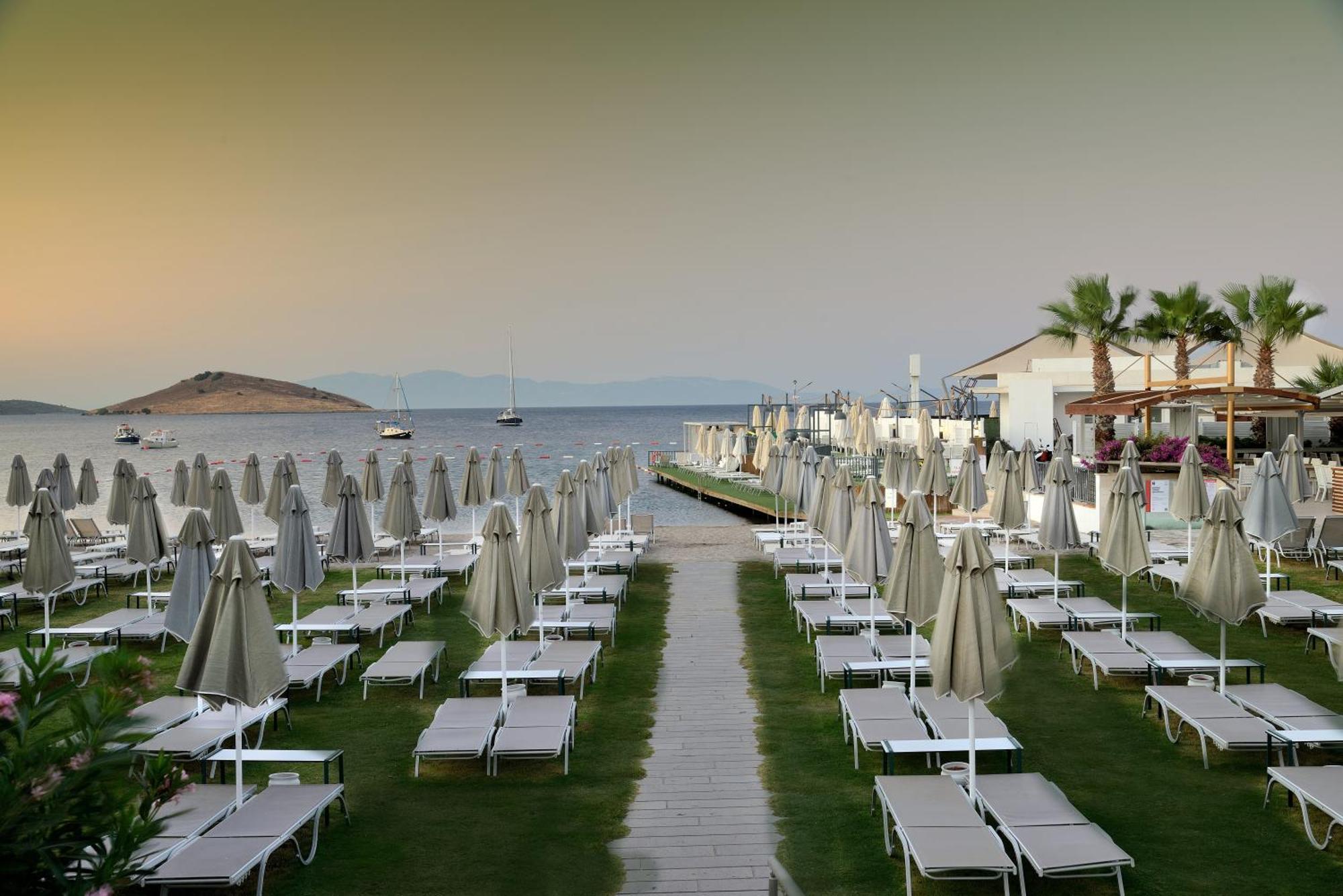 Lugga Boutique Hotel & Beach Ortakent Esterno foto