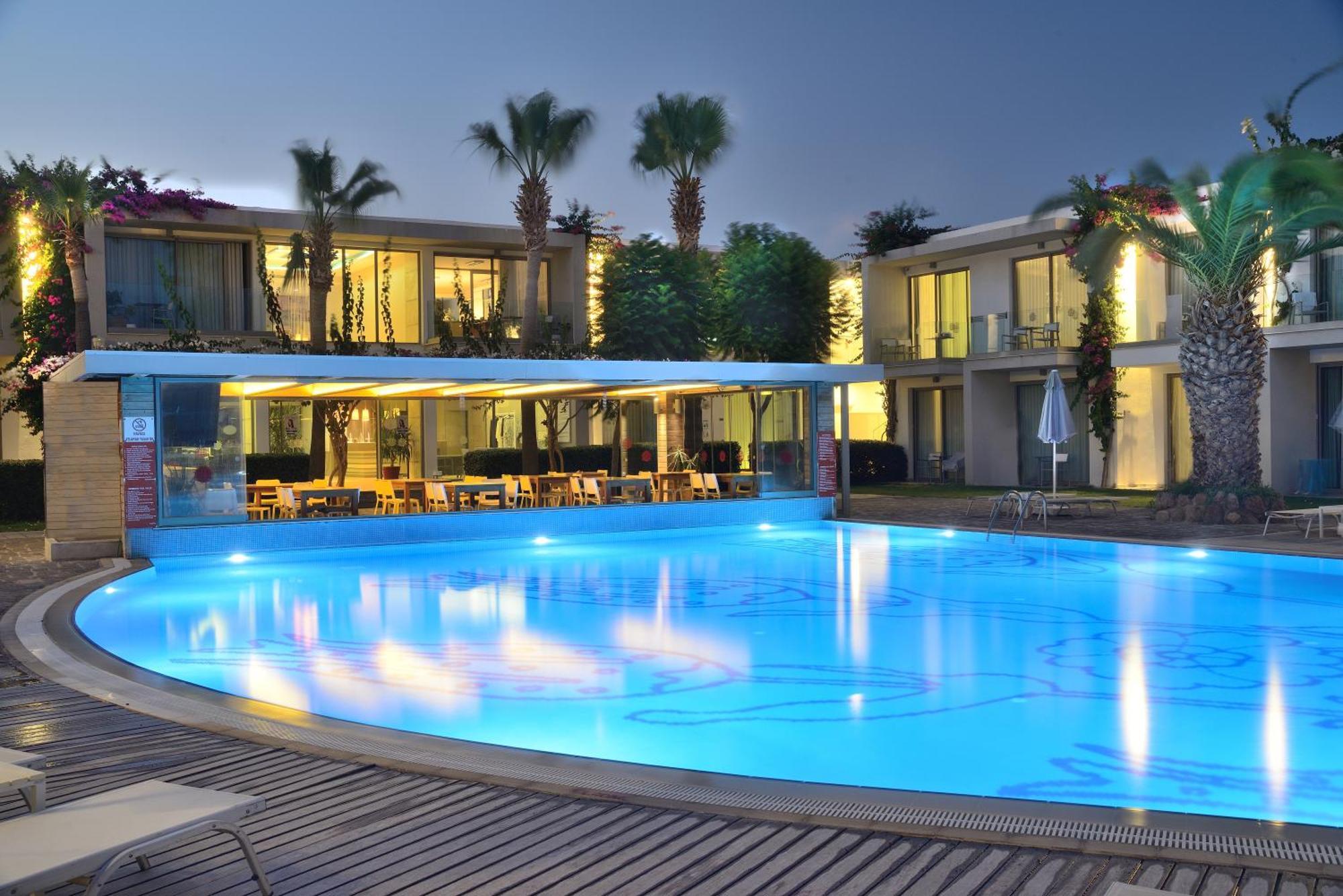 Lugga Boutique Hotel & Beach Ortakent Esterno foto